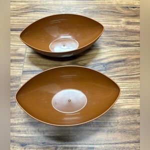Whirley Drink works! Tampa Bay Buccaneers football shaped plastic bowls lot of 2